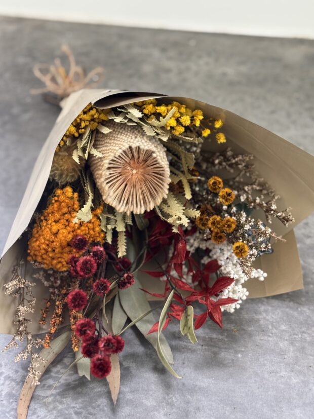 Small Native bunch - Florist Choice - Dried flower arrangement