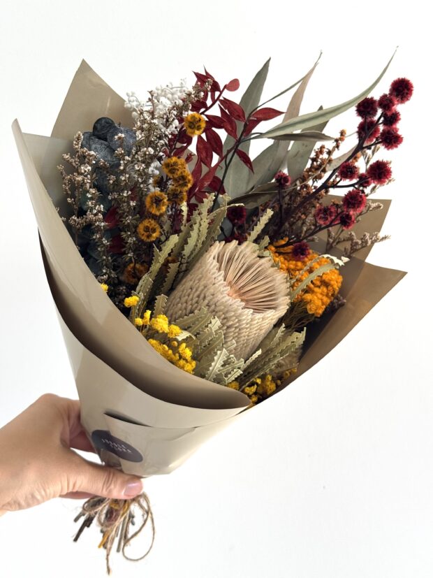 Small Native bunch - Florist Choice - Dried flower arrangement - Image 3