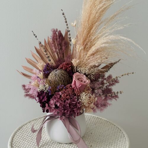 Blush Haze - Dried flower arrangement