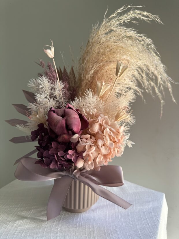 Mauve Memories - Dried flower arrangement