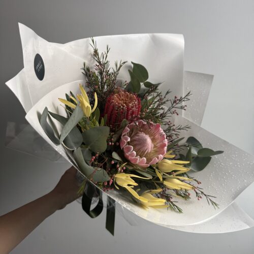 Fresh Native Bunch - Small - Florists Choice