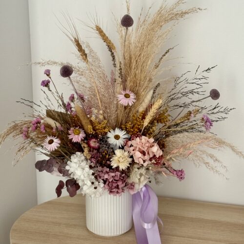 Everlasting daisy dried arrangement